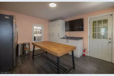907 Bond St, Elizabeth, NJ 07201 - Photo 6