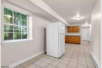 533 S 10th St, Newark, NJ 07103 - Photo 30