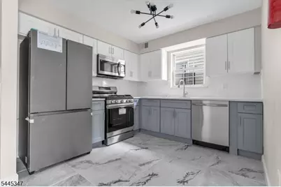 533 S 10th St, Newark, NJ 07103 - Photo 2