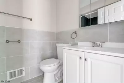 533 S 10th St, Newark, NJ 07103 - Photo 12