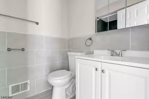 533 S 10th St, Newark, NJ 07103 - Photo 12