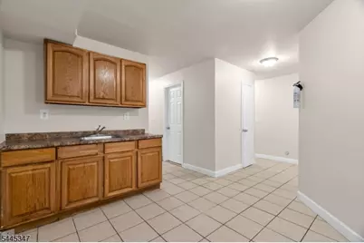 533 S 10th St, Newark, NJ 07103 - Photo 28