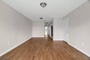 533 S 10th St, Newark, NJ 07103 - Photo 10