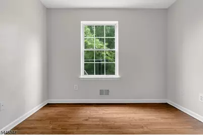 533 S 10th St, Newark, NJ 07103 - Photo 14