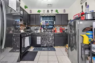 533 S 10th St, Newark, NJ 07103 - Photo 36