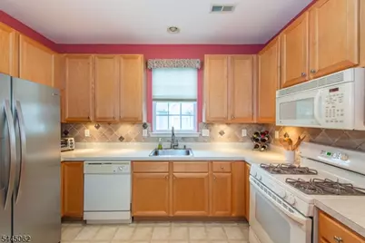 44 Brock Ln, Mount Olive, NJ 07840 - Photo 14