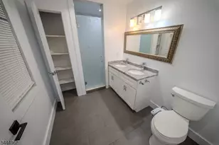 51 Greenwich Dr, Bergenfield, NJ 07621 - Photo 22