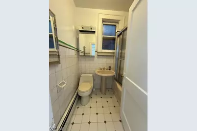 204 Columbia Ave, Irvington, NJ 07111 - Photo 14