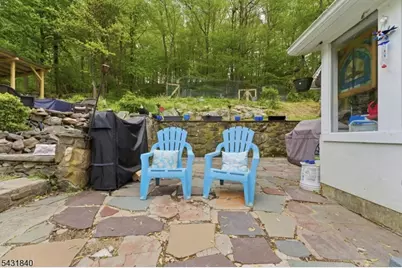 30-32 Hoffmans Crossing R, Lebanon Township, NJ 07830 - Photo 12
