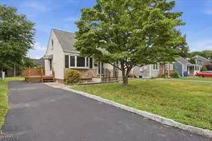 421 1st St, Middlesex, NJ 08846 - Photo 24
