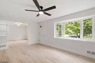 421 1st St, Middlesex, NJ 08846 - Photo 4