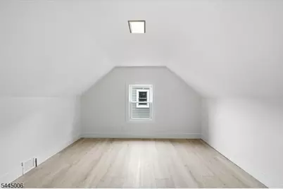 421 1st St, Middlesex, NJ 08846 - Photo 16