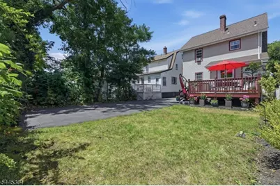 56 Essex Ave, Maplewood, NJ 07040 - Photo 12