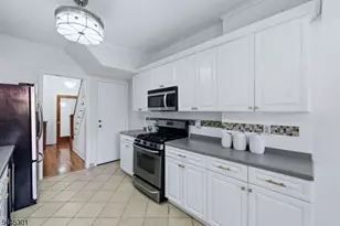 56 Essex Ave, Maplewood, NJ 07040 - Photo 8