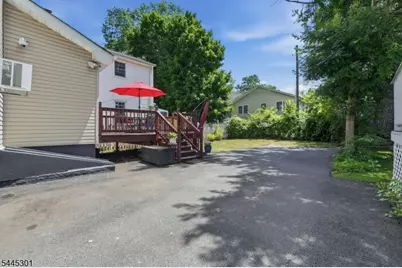 56 Essex Ave, Maplewood, NJ 07040 - Photo 14