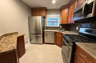 1047 Cambridge Ct, Mahwah, NJ 07430 - Photo 10