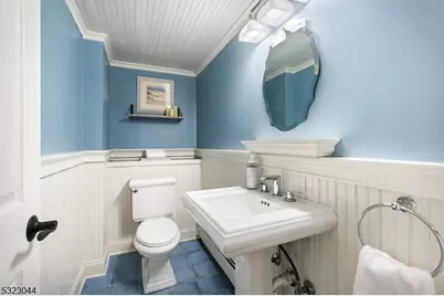 881 Village Green, Westfield, NJ 07090 - Photo 30