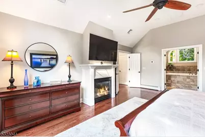 881 Village Green, Westfield, NJ 07090 - Photo 20