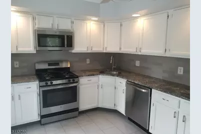 3207 French Drive, Bridgewater, NJ 08807 - Photo 4