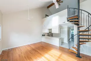 1 Red Lodge Dr, Vernon, NJ 07462 - Photo 1