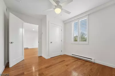 1 Euclid Ave #2E, Summit, NJ 07901 - Photo 18