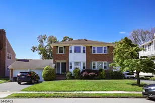 118 Diamond Bridge Ave, Hawthorne, NJ 07506 - Photo 1