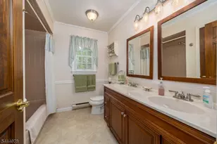 31 Stratfordshire Dr, Vernon, NJ 07461 - Photo 18