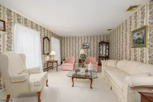 31 Stratfordshire Dr, Vernon, NJ 07461 - Photo 12
