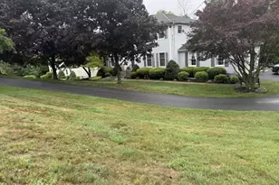 31 Stratfordshire Dr, Vernon, NJ 07461 - Photo 2