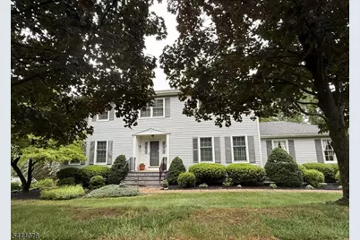 31 Stratfordshire Dr, Vernon, NJ 07461 - Photo 1