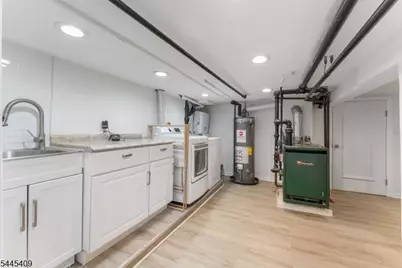 32 Arlington Blvd, North Arlington, NJ 07031 - Photo 18