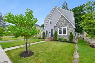 15 Westminster Terrace, West Orange Township, NJ 07052 - Photo 2