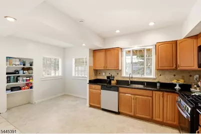 148 John St, Englewood, NJ 07631 - Photo 6