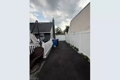 215 Johnson Ave, Piscataway Township, NJ 08854 - Photo 8