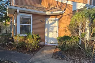 6 Driftwood Dr, Franklin Township, NJ 08873 - Photo 2