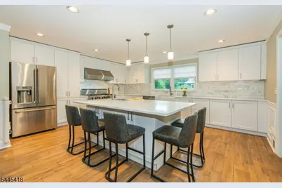 38 Valley View Ave, Summit, NJ 07901 - Photo 12