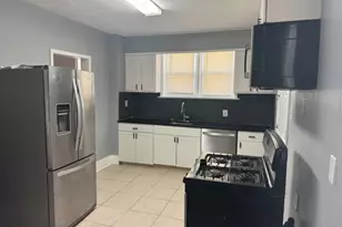 351 Ogden St, Orange, NJ 07050 - Photo 1