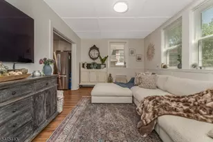 127 W Cliff St, Somerville, NJ 08876 - Photo 4