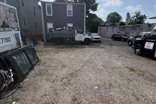 573 Valley St, Orange, NJ 07050 - Photo 6