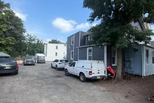 573 Valley St, Orange, NJ 07050 - Photo 4