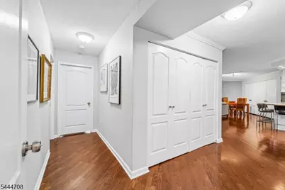 10 Smith Manor Blvd #424, West Orange Township, NJ 07052 - Photo 6