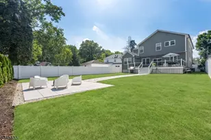 311 Martin Rd, Union Township, NJ 07083 - Photo 36