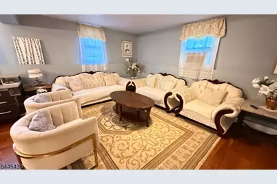 35 Lakeview Rd, Ringwood, NJ 07456 - Photo 8