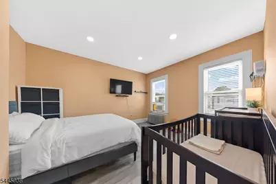 22 Norwood St, Haledon, NJ 07508 - Photo 18