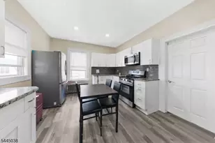22 Norwood St, Haledon, NJ 07508 - Photo 16