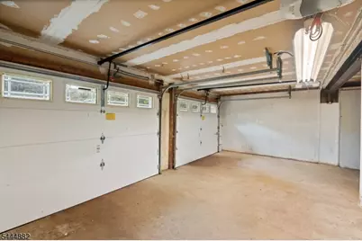 149 Philhower Ave, Califon, NJ 07830 - Photo 18