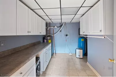 149 Philhower Ave, Califon, NJ 07830 - Photo 14