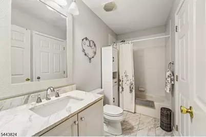 301 Cambridge Dr, Butler, NJ 07405 - Photo 22