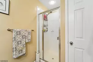 301 Cambridge Dr, Butler, NJ 07405 - Photo 18