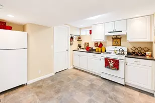 2117 Briarwood Ln, Union Township, NJ 07083 - Photo 14